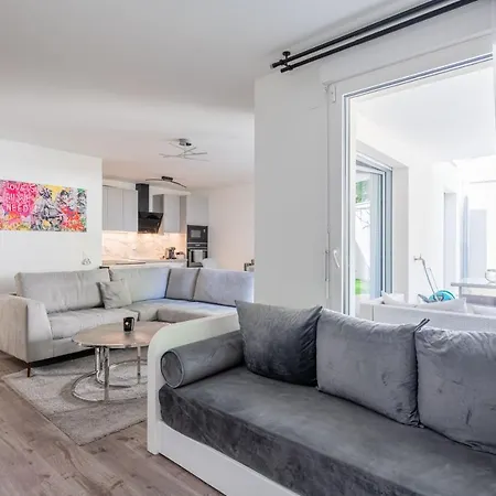 Confort Familial/professionnel Aux Portes De Paris Appartamento Bezons